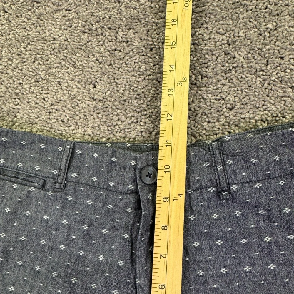 Calvin Klein Shorts Mens 31W Blue Geometric